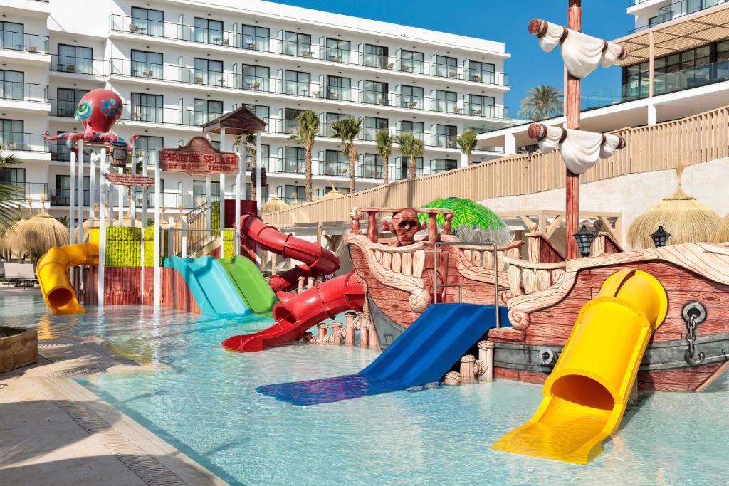Oferta Halloween Hotel Best Triton